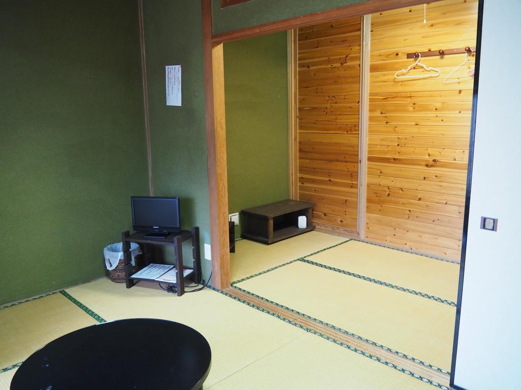 Hotel Sudomari Minshuku Friend Jakušima Exteriér fotografie